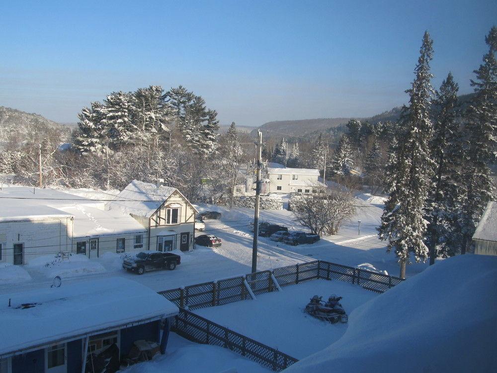 Le Voyageur Inn Mattawa Kültér fotó