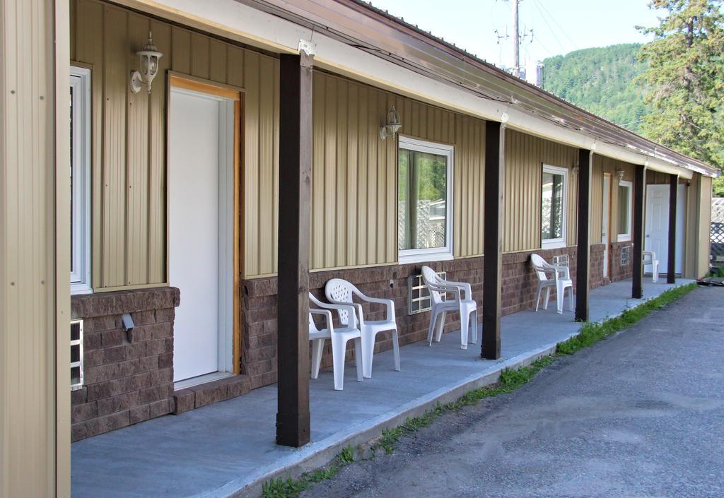 Le Voyageur Inn Mattawa Kültér fotó